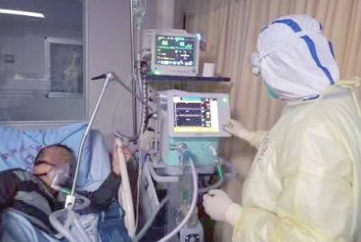 青海医生护士驰援武汉图片,青海支援武汉医护人员事迹