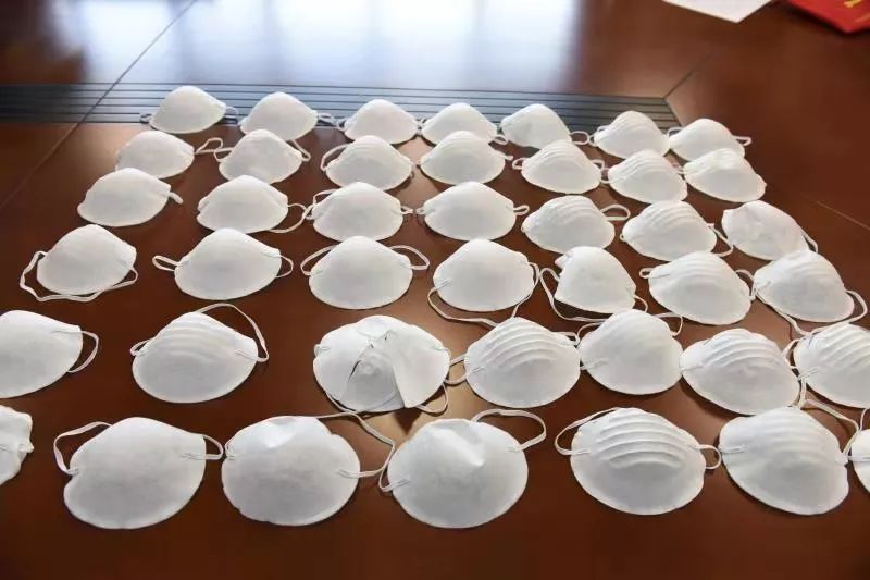 疫情卖口罩诈骗新闻,网上销售三无口罩公安立案