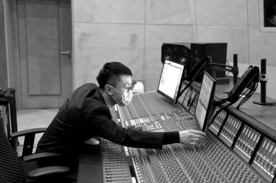 线上抗疫表演,线上演唱会疫情