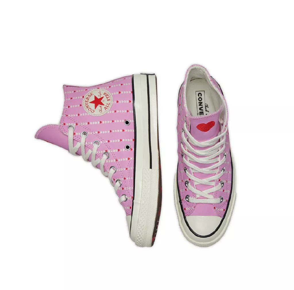 潮流范丨隔空约会时讨论一下你们穿哪双鞋碰面？我是肖战同款