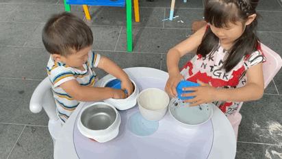 不用花钱就能玩的儿童游戏,十个小朋友玩游戏