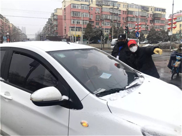 社区工作者每天默默奉献,感谢社区工作者的坚守和奉献