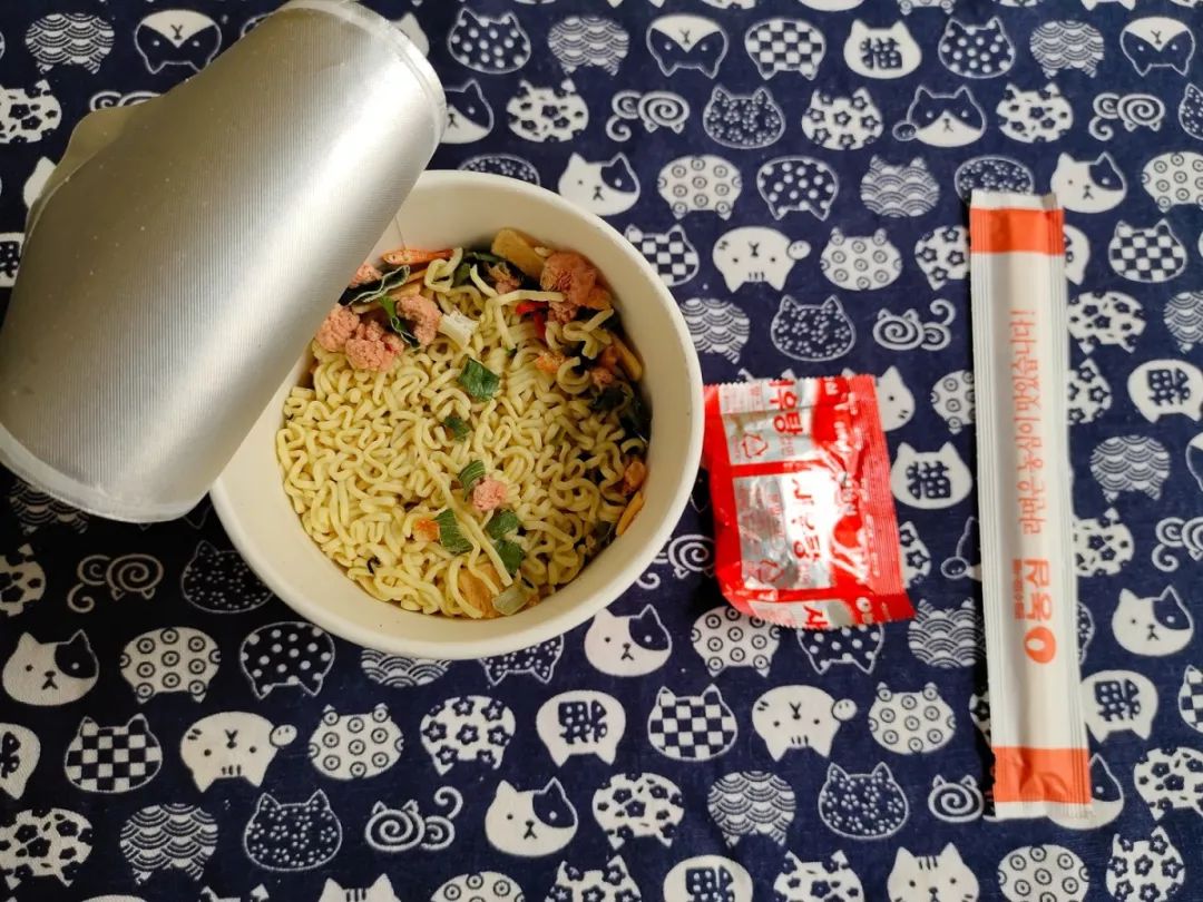 农心韩式炸酱面方便面测评,全球十大好吃泡面拌面测评