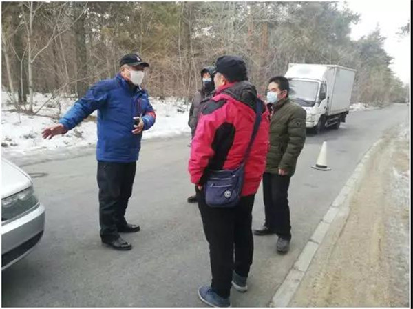 逆行战疫冲锋在前,疫情防控党旗红