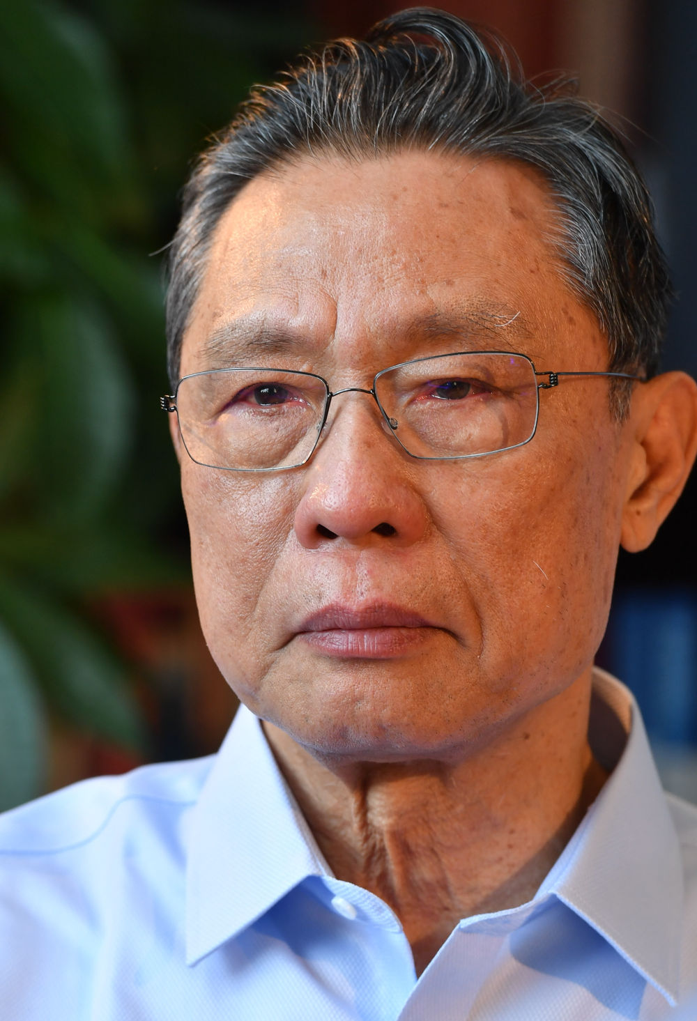 风雨无阻防疫必胜,众志成城抗击疫情风雨无阻向前行