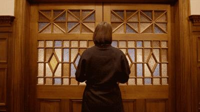 揭秘天价房交易，上海1.5亿豪宅主人现身