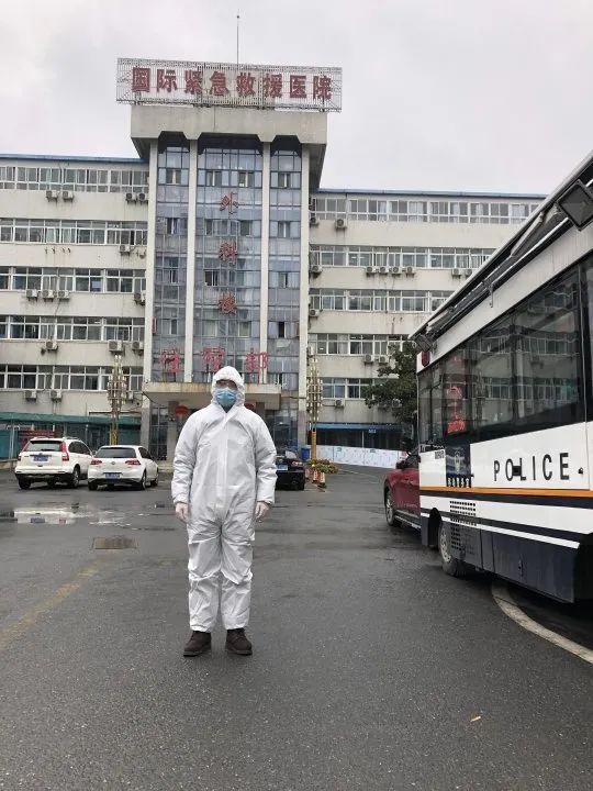 战疫如歌90无悔|直通湖北