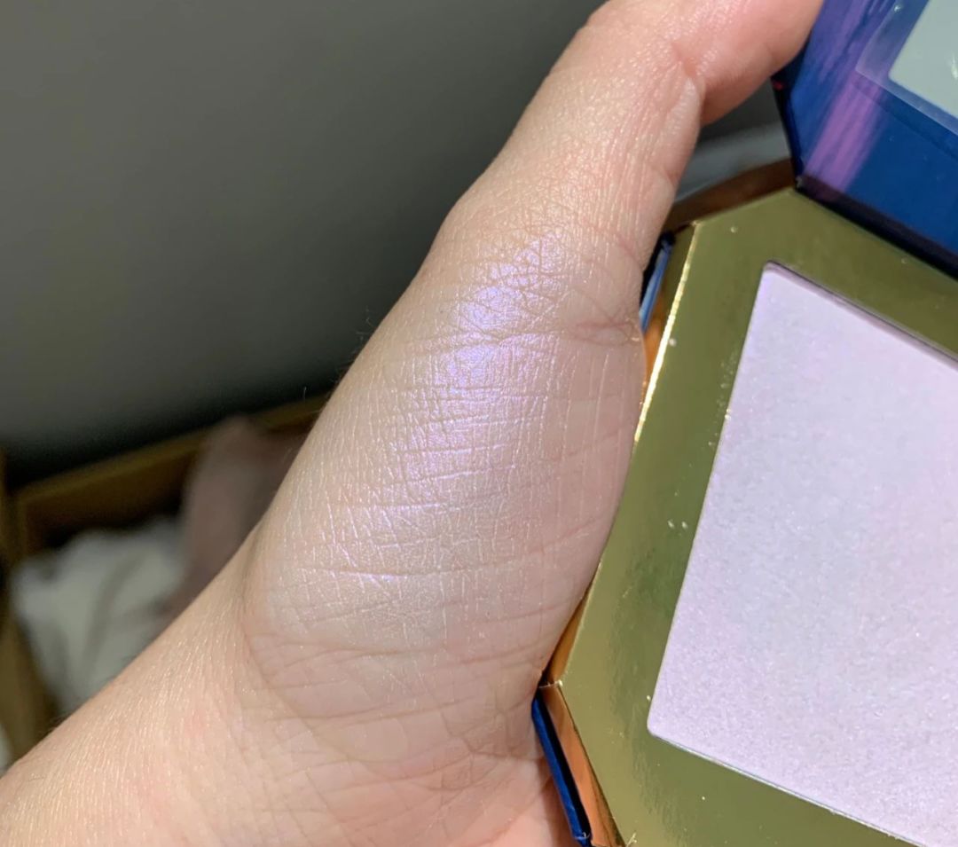 刚一恢复快递，我就花了五千多买这些……