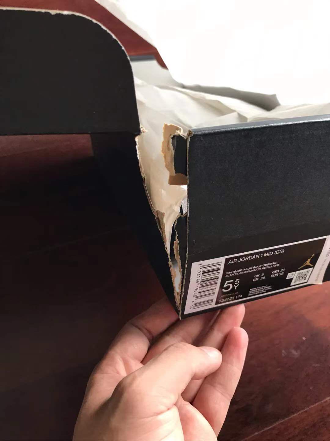 当弟弟们还在排队抢鞋的时候，*靠我**着这些千元鞋盒甩他们十年