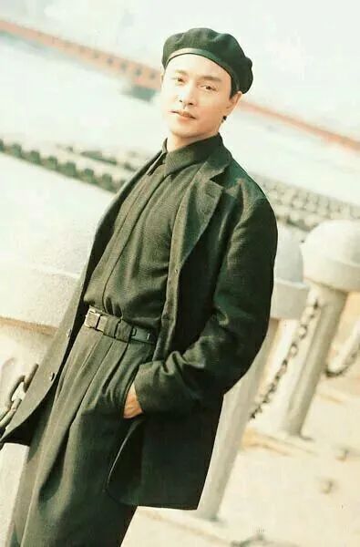 绝代风华的“哥哥”，他的衣品更应被记住