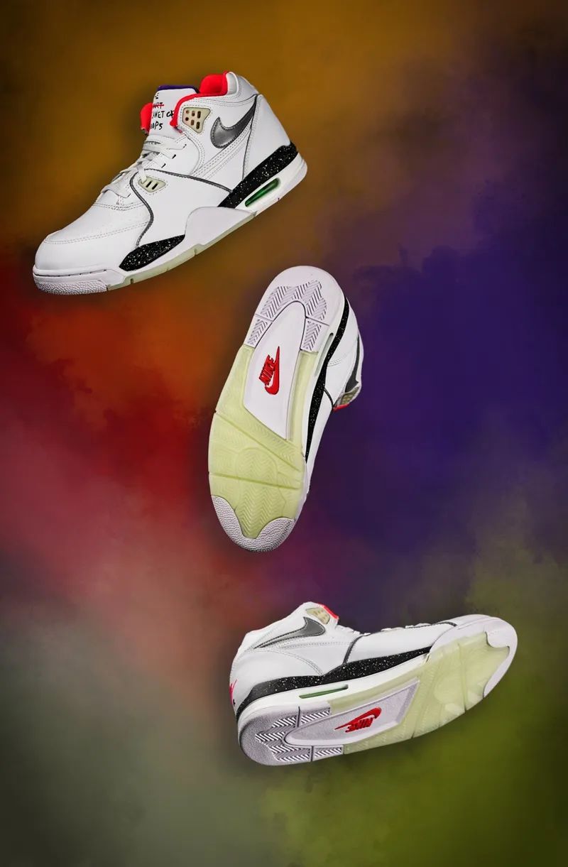 耐克新款亮眼,耐克夜光涂鸦测评