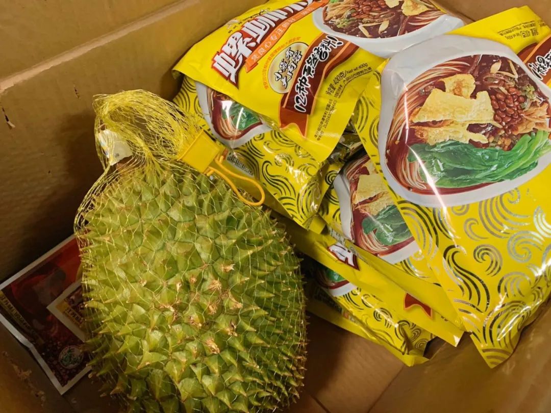 日本“佛系封城”是种怎样的体验？留日夫妻讲述：未完全限制出行，全靠民众自觉｜海外华人抗疫故事