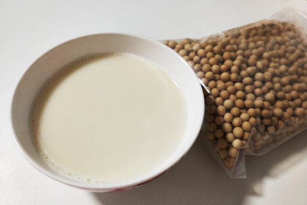 打完豆浆的泡沫可以喝吗,打完豆浆的豆渣可以做什么