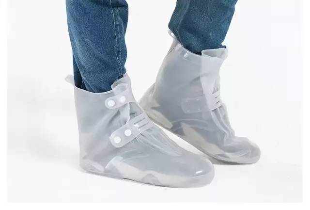 雨天一定要用这款防雨鞋套,男士雨鞋套防水防滑加厚硅胶鞋套