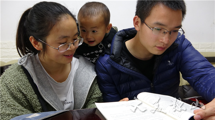 独山：小康路上的幸福“二人转”