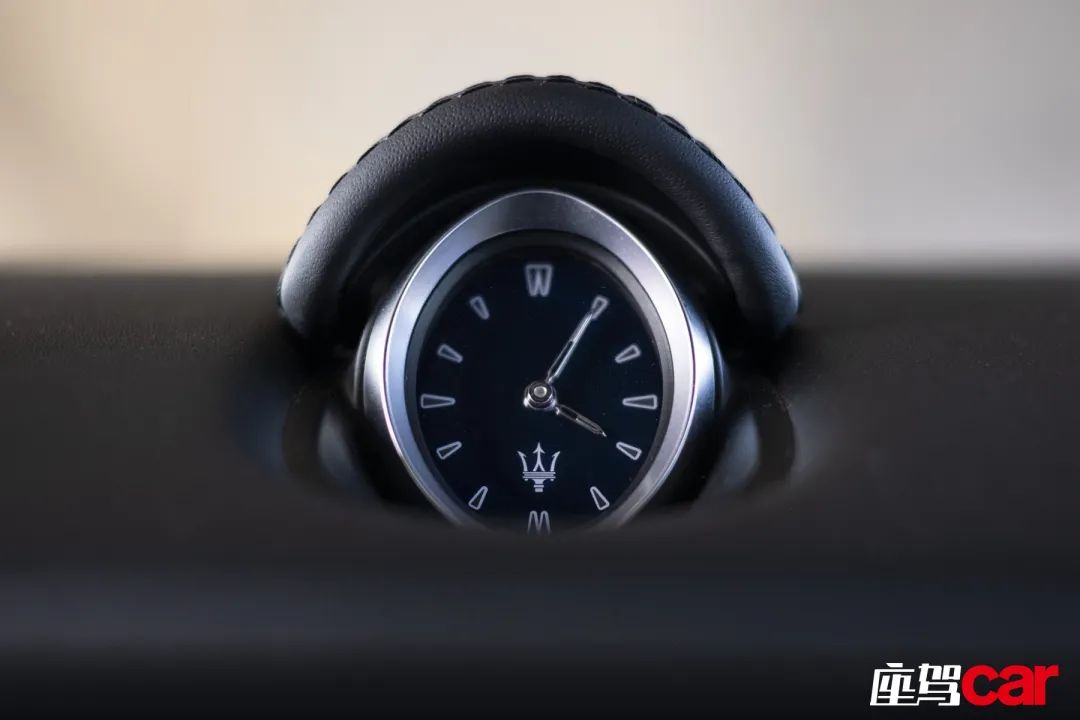 钢铁森林中的城市猎人|CARREVIEWS