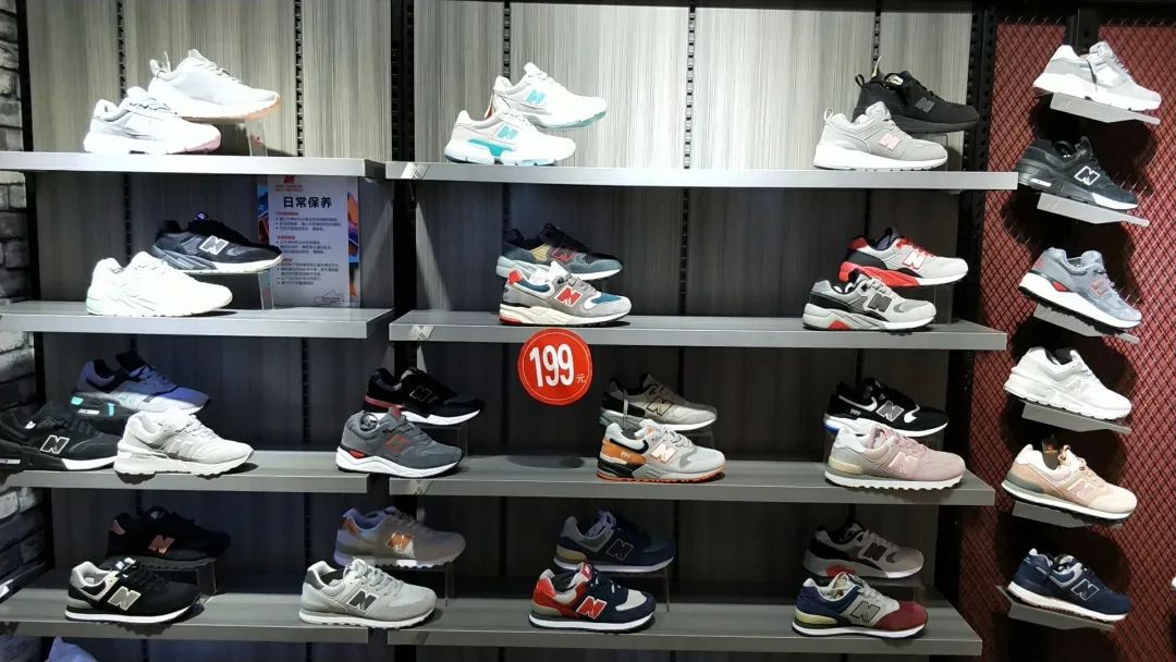 鏄屽钩璐墿鏀荤暐鎵撴姌鍟嗗満,鍖椾含鏄屽钩璐墿鏀荤暐鎵撴姌鍟嗗満