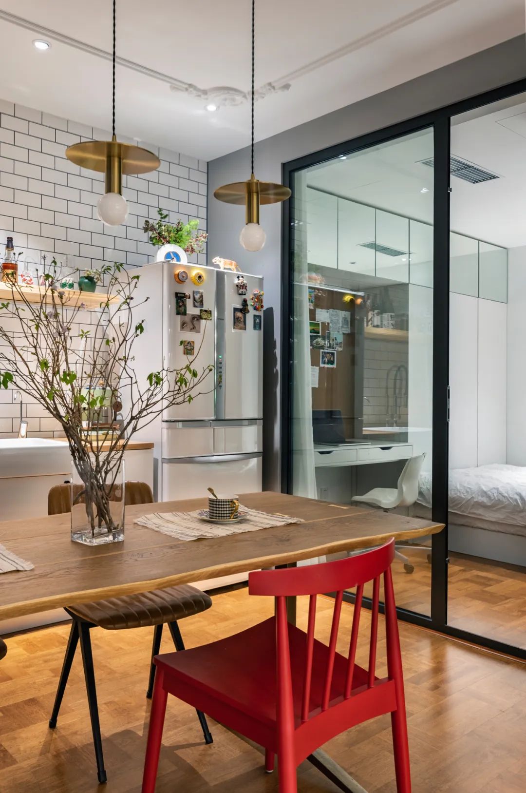 6平米无窗小卧室怎么布置,小平米无窗小卧室