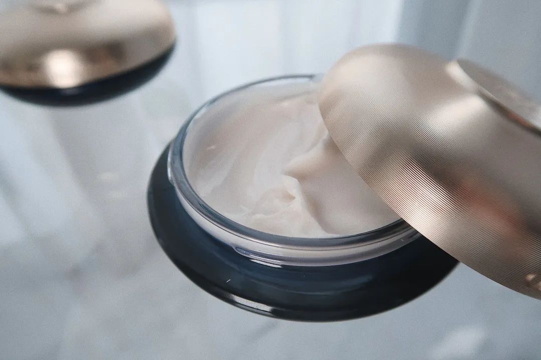 玻璃瓶水瓶1500ml空瓶,朝三暮四大水瓶图片