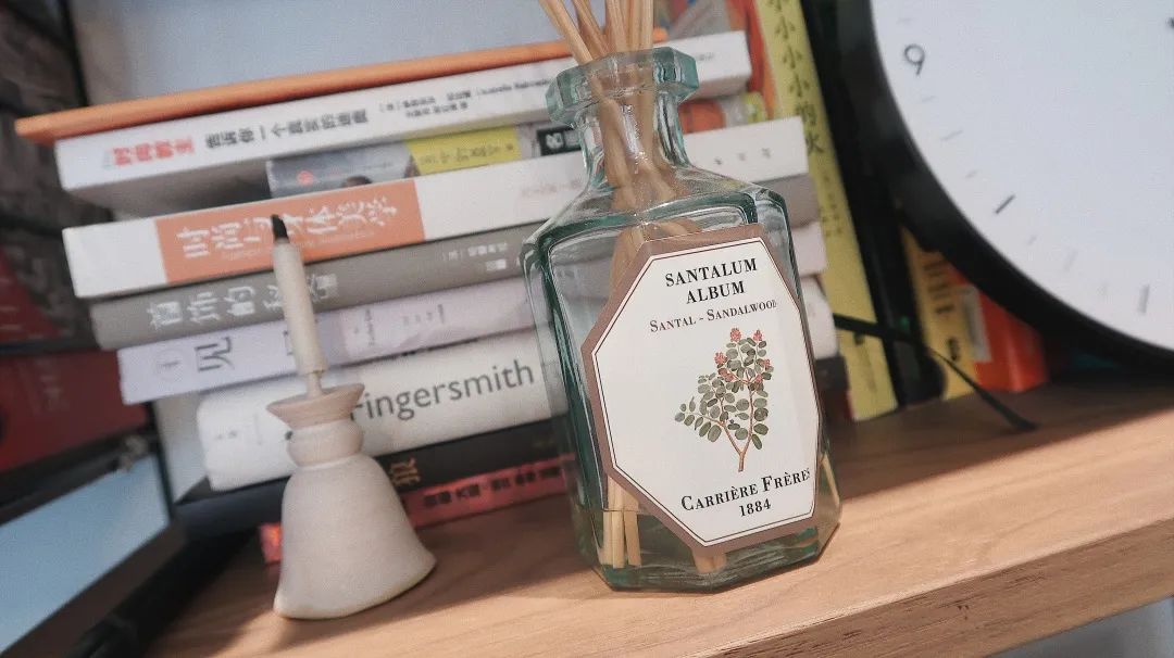 玻璃瓶水瓶1500ml空瓶,朝三暮四大水瓶图片