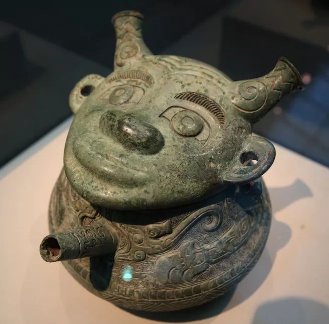 馆藏蓝锈青铜器,美国弗利尔美术馆青铜器展馆