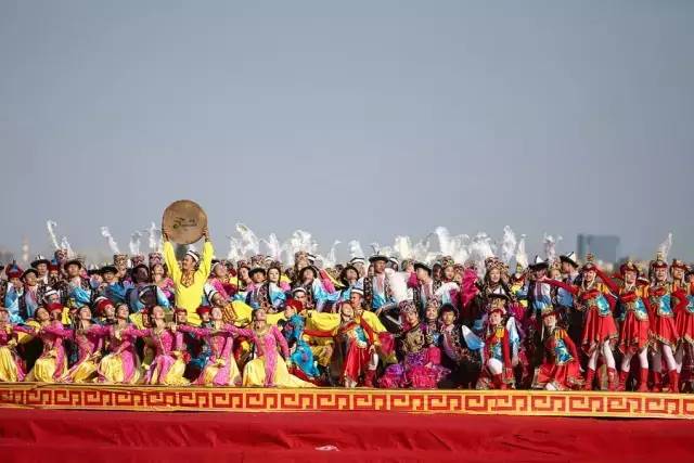 乌鲁木齐到各个地州公里数 (乌鲁木齐到南疆各个城市的公里数)