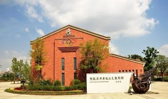 健身步道最新视频,健身走起跟着节奏嗨起来