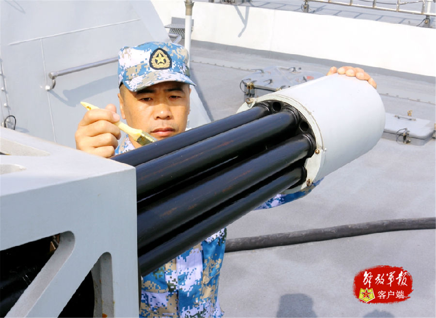 致我最亲爱的:对不起,我是舰艇兵,不能陪你过节了