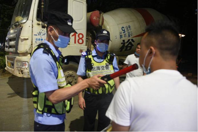 广西北海交警酒驾,北海警察查酒驾
