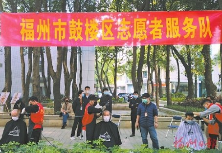 基层抗疫志愿服务简报,志愿服务凝聚抗疫力量