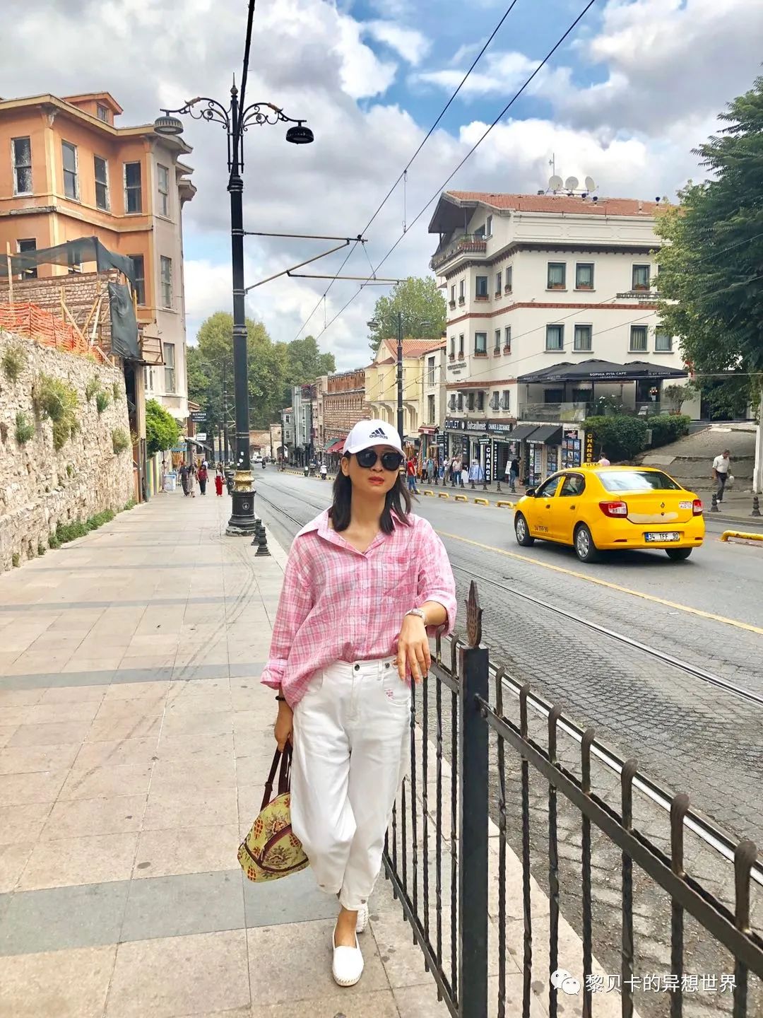 大牌贝壳包正品,性价比高的贝壳包