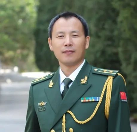 熄灯号丨难忘的“曲线高考”