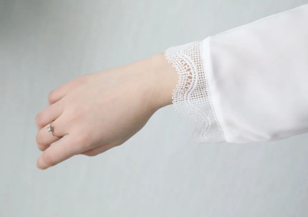 香奈儿丝绒家居服,香奈儿家居服女可外穿