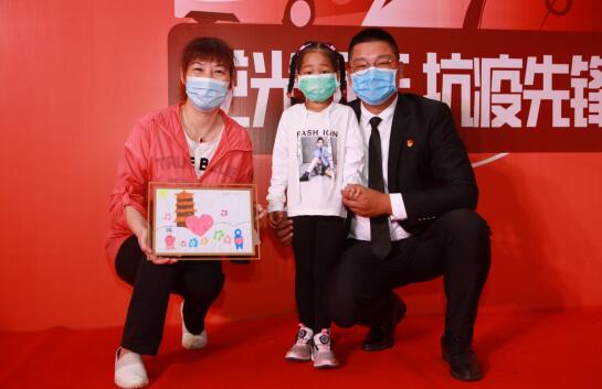 1600余名武汉滴滴司机获“抗疫先锋”称号