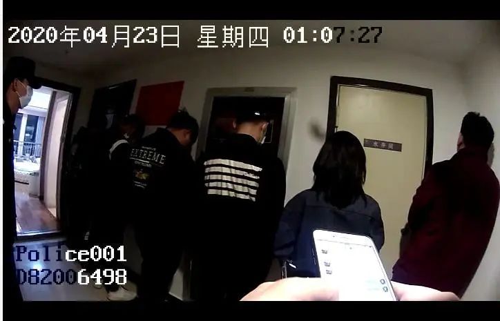 旅馆17名男女被抓,旅馆内17名男女当场被抓