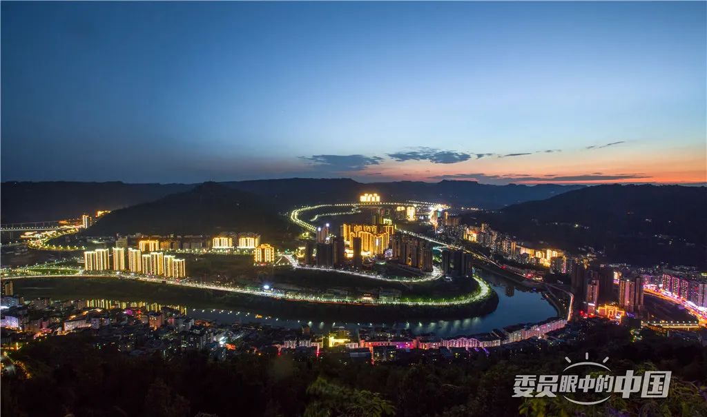 美丽中国奋斗幸福的图片,美丽中国展现新画卷