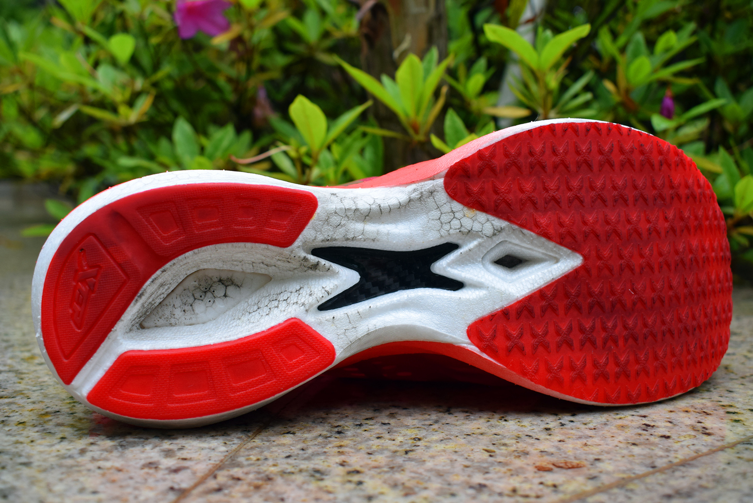 新势力跑鞋测评,飞飚future1.5和特步160x3.0pro选哪个