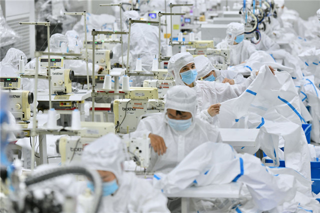 坚持不懈坚决打赢疫情防控阻击战,众志成城抗击疫情风雨无阻向前行