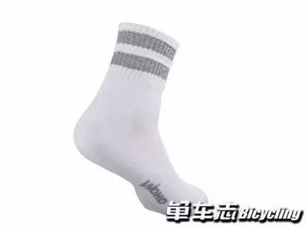 骑车为啥要穿瑜伽裤,骑公路车有没有必要穿骑行袜