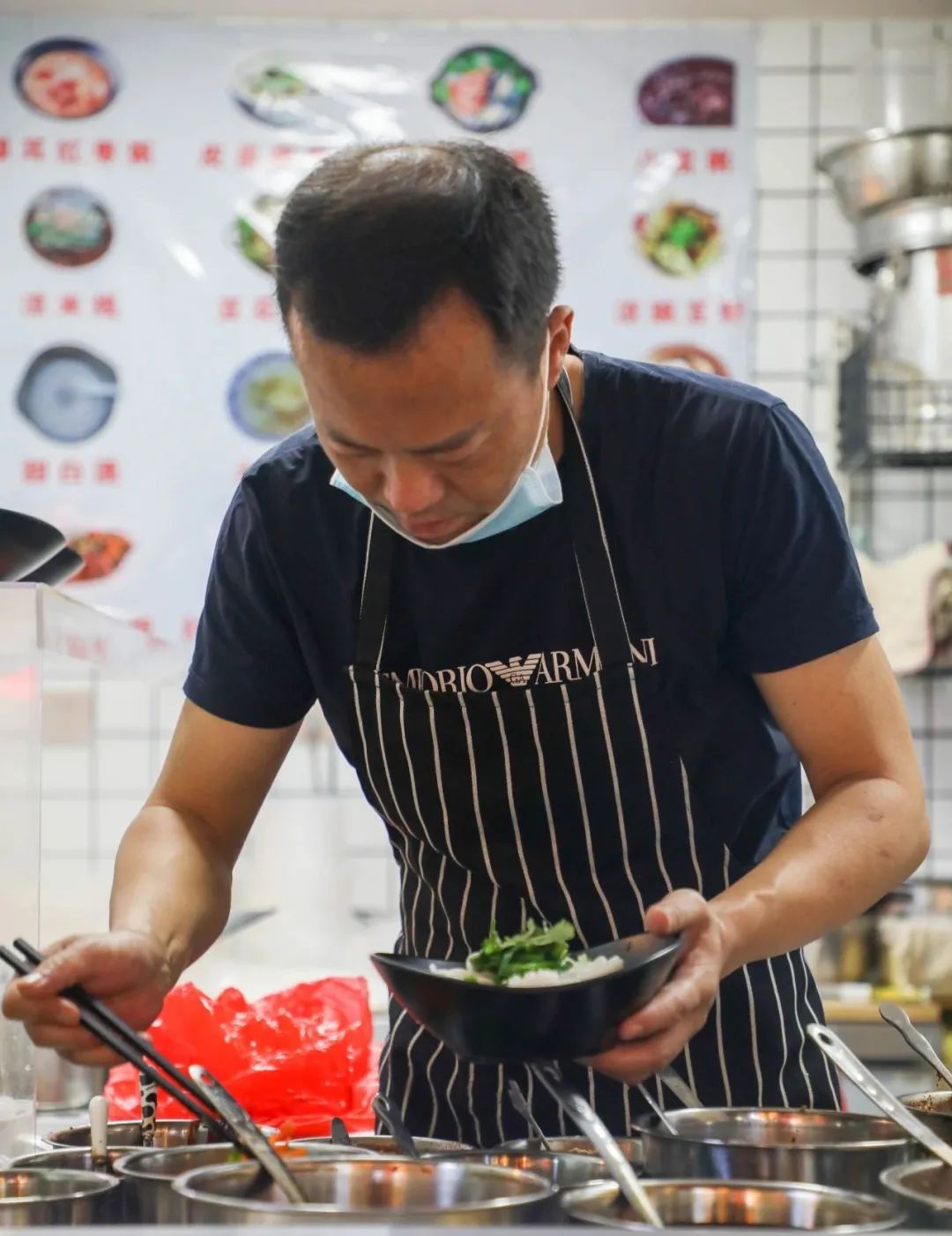 老昆明的网红美食街,老昆明网红美食小吃街打卡