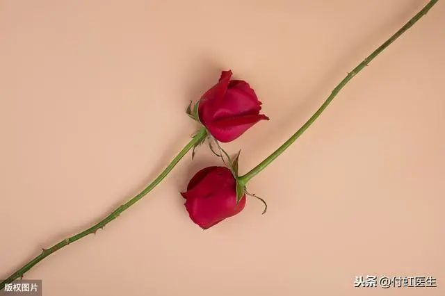 b超检查子宫内膜回声不均,b超检查显示子宫回声不均