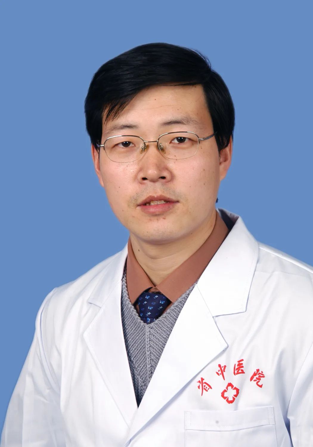 颈椎脱位莫大意,专业医治防瘫痪——省中医院李红专主任团队成功治疗一例复杂陈旧性颈椎骨折脱位患者