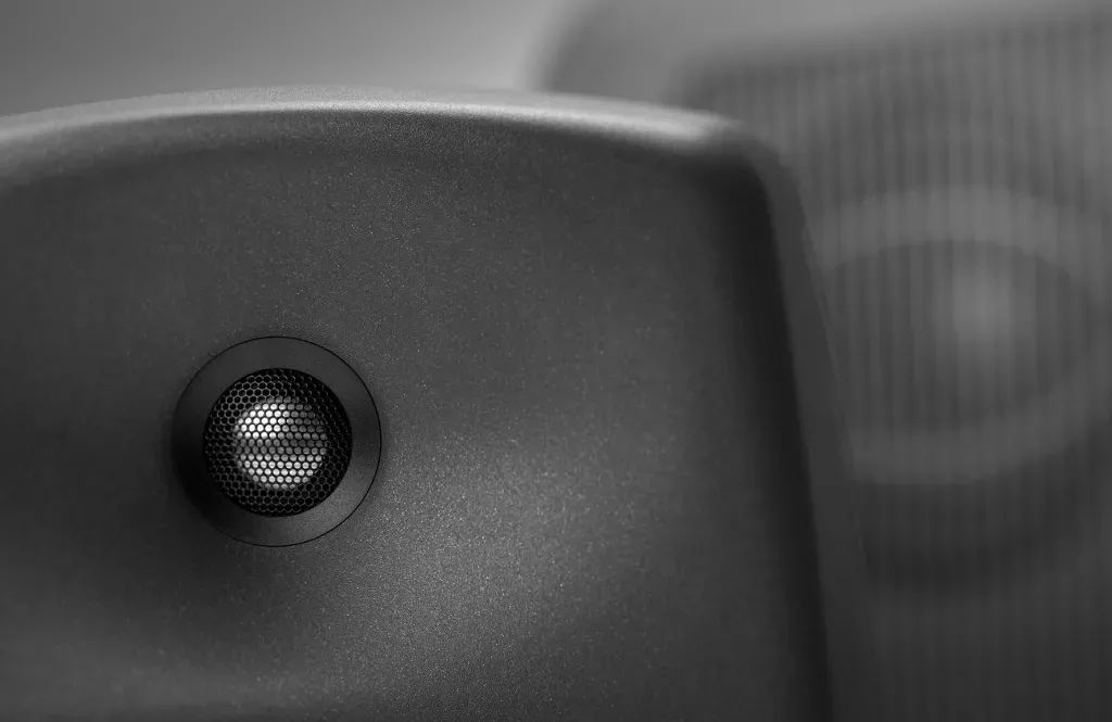 真力监听音箱8010a (真力音箱8010规格)