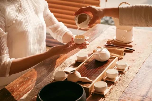 祛虚火的下火茶饮有哪些,阳虚寒湿什么茶饮最好