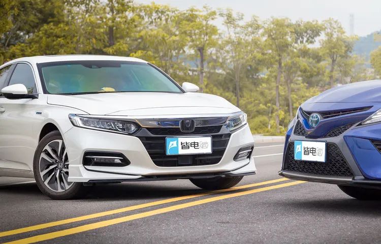 灵魂拷问：补贴6万，他真会把雅阁换成凯美瑞吗？