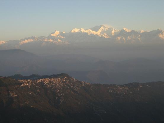 珠穆朗玛峰高度测量仪器,测量珠穆朗玛峰的历史意义