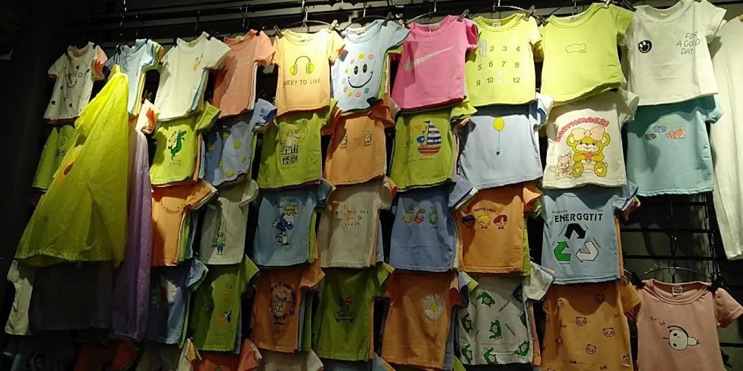 摆摊真的很赚钱吗,还愿意去摆摊吗