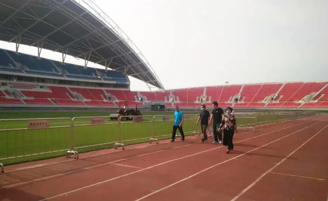 动起来国际健身俱乐部,潍坊奥体中心体育场