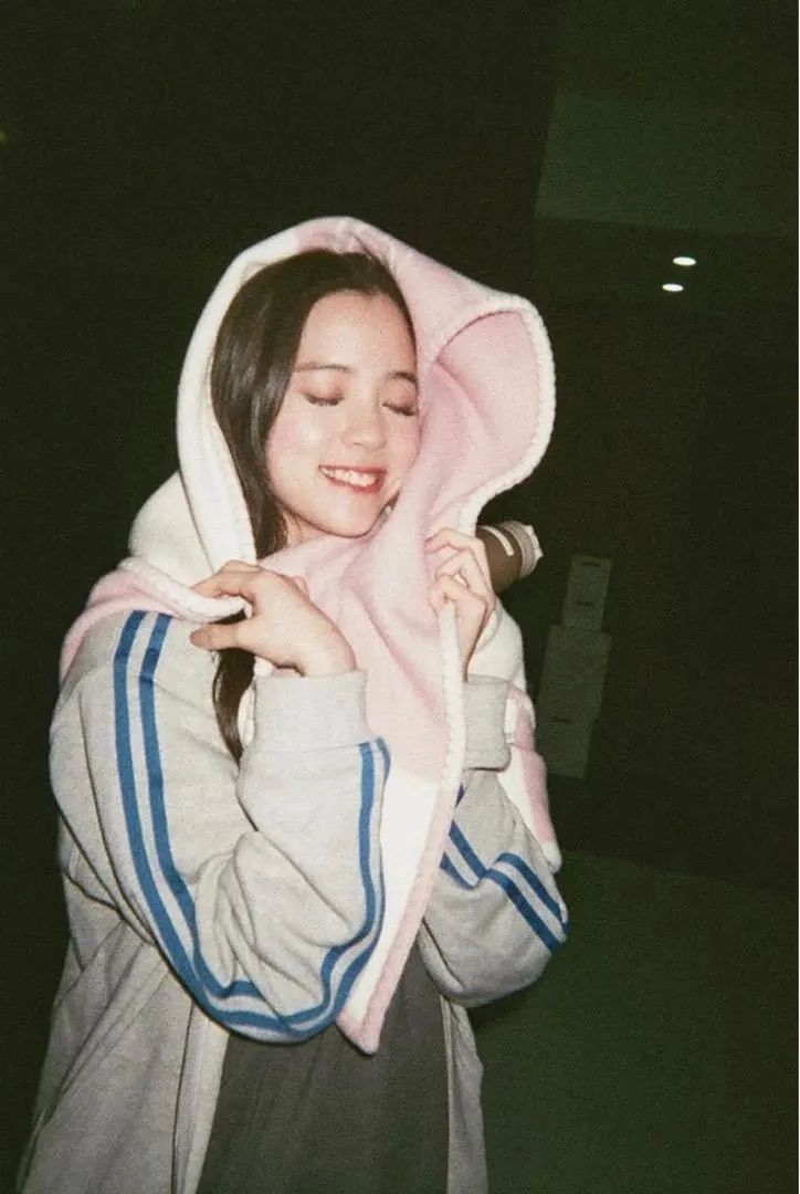 被女生刷屏,明星火爆同款