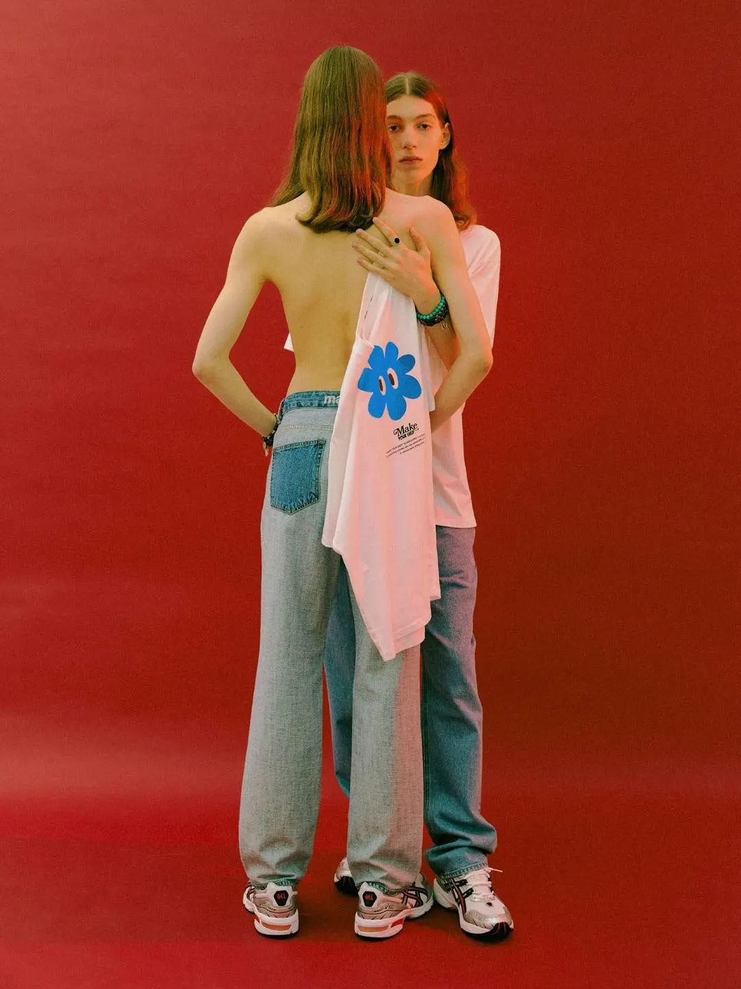 被刷屏的网红女孩,被霸屏的女孩